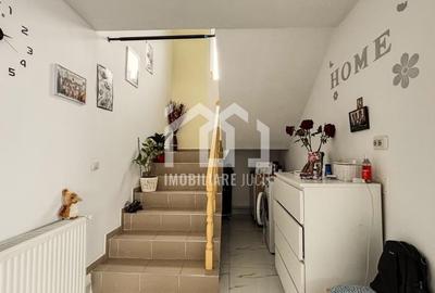 Casă individuală cu 3 camere cu Canalizare în Câmpenești - 9