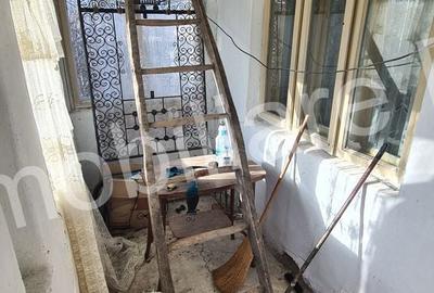 Casă cu 2 camere în Merișani - 11