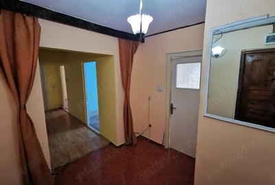 Apartament cu 3 camere decomandat în Central - 10