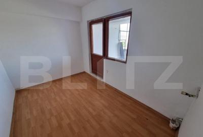 Apartament cu 4 camere, 75 mp, zona Mall Electroputere, Lapu - 9