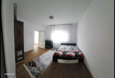 Casă cu 4 camere în Cobadin - 2