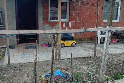 Casă cu Teren 400 Mp în Central - 5