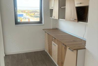 Spațiu comercial, de 75 mp, în Central - 7