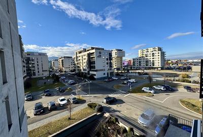 Apartament cu 2 camere decomandat, mobilat în Tractorul - 16