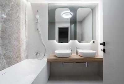 Apartament cu 4 camere decomandat în Central - 4