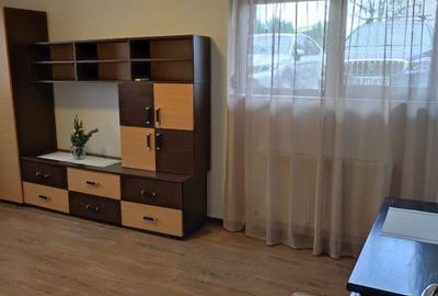 Apartament cu 2 camere decomandat în Păcii - 1