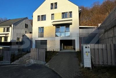 Duplex cu 4 camere, 2 garaje, semifinisat, zona manastirii Floresti - 2