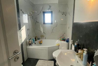 Apartament cu 2 camere decomandat în Central - 3