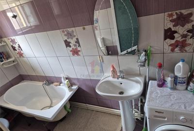 Casa 4 camere din Caramida,zona Centrala, pretabil pentru 2 - 15