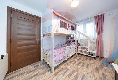 Casă cu 5 camere cu Teren 500 Mp în Sânpetru - 17