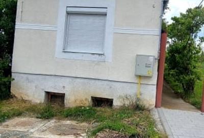 Casa 2 camere cu suprafata 50mp si teren 1300mp,in Miercurea Sibiului - 9