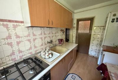 Apartament cu 3 camere semidecomandat în Nord - 4