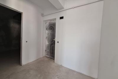 Apartament cu 3 camere semifinisat, balcon, zona Terra - 8