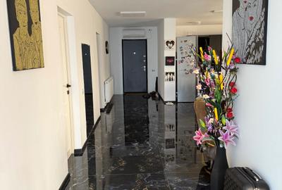 Casă cu 4 camere în Central - 2