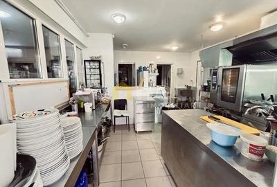 Spațiu comercial, de 128.91000366211 mp, în Bună Ziua - 4