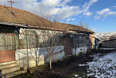 Casă în Priseaca - 1