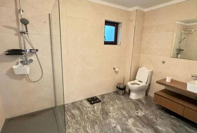 Casă cu 5 camere cu Teren 500 Mp în Central - 9