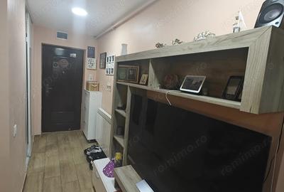 Apartament 3 camere 50mp Garofi?ei - 2