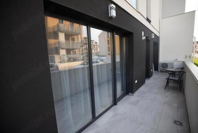 Apartament cu 2 camere semidecomandat în Central - 1