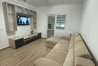 Apartament cu 2 camere decomandat în Roșu