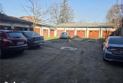 Apartament cu 3 camere decomandat în Central - 15