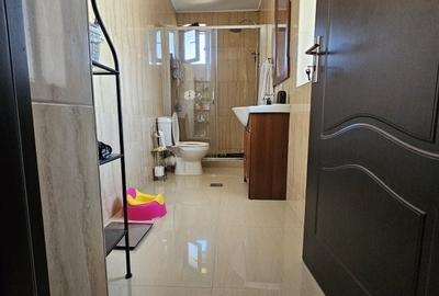 Direct proprietar Vila individuala spatioasa cu toate utilitatile in zona buna Direct proprietar Vila individuala spatioasa cu toate utilitatile in zona buna - 11