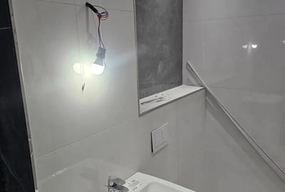 Apartament cu 3 camere decomandat în Torontalului - 2