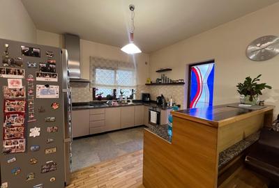 Casă individuală cu 4 camere cu Canalizare în Andrei Mureșanu - 6