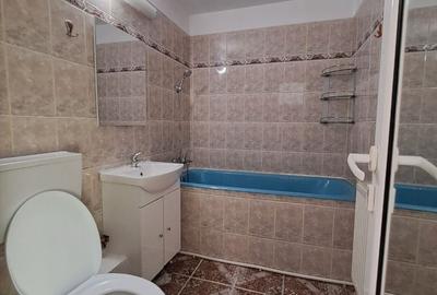 Apartament cu 3 camere în Central - 11