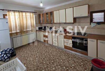 Casă individuală cu 12 camere cu Canalizare în Central - 12