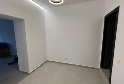 Tineretului-Parcul Carol ,casa renovată P+1,fara curte ,100 mp ,terasa mare - 5