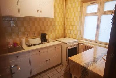 Apartament cu 3 camere decomandat în Drumul Taberei - 4