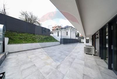 Spațiu comercial, de 78 mp, în Centrul Civic - 13