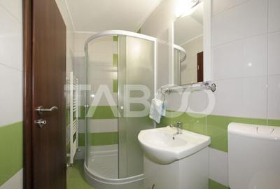 Pensiune de vanzare 10 camere 10 bai 343 mp utili Paltinis S - 32