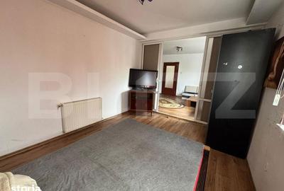 Apartament cu 3 camere semidecomandat în Cetate - 4