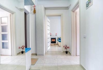 Apartament cu 2 camere decomandat, mobilat în P-ța Unirii - 1