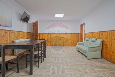 Casă individuală cu 21 camere cu Teren 1137 Mp în Moieciu - 15