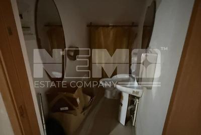 Spațiu comercial, de 155 mp, în Central - 8