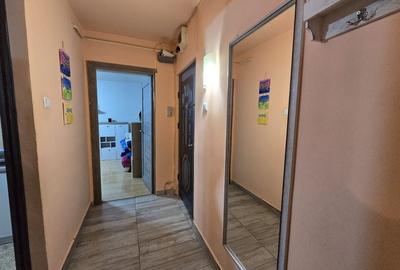 Apartament 2 camere, etaj intermediar, zona Manastur-str. Fabricii - 9