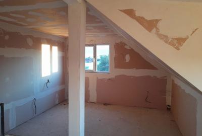 Apartament cu 3 camere decomandat în Central - 3