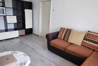 Apartament 2 camere, semidecomandat - zona Centru Civic Apartament 2 camere, semidecomandat - zona Centru Civic - 2