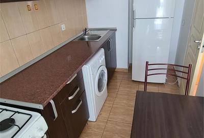 Garsonieră semidecomandată în Central - 9