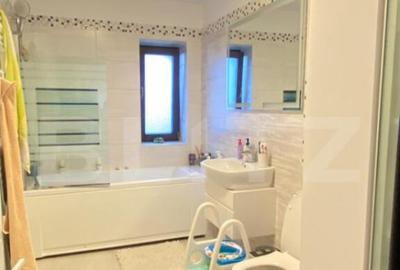 Casa superba de vanzare, in Sanpetru 1000 mp teren, la - 6