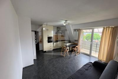 Apartament cu 3 camere semidecomandat, mobilat în Gherla - 1