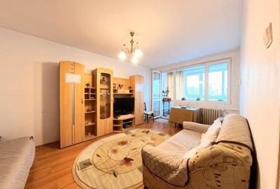 Apartament cu 3 camere decomandat, mobilat în Drumul Taberei