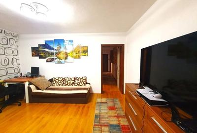 Central, 4 camere, etaj 1, mobilat si utilat - 1