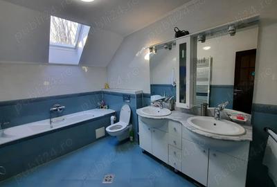 Casă cu 7 camere cu Teren 610 Mp în Hințești - 3