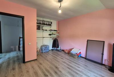 Casă cu 4 camere cu Teren 209 Mp în Măgurele - 16