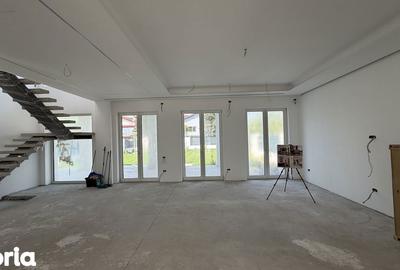 Casă cu 7 camere cu Teren 1000 Mp în Central - 6