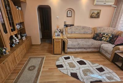 Apartament cu 2 camere semidecomandat, mobilat în Micro 16 - 3